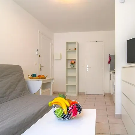 Le Jean #central #air Conditioning #cosy * Cannes